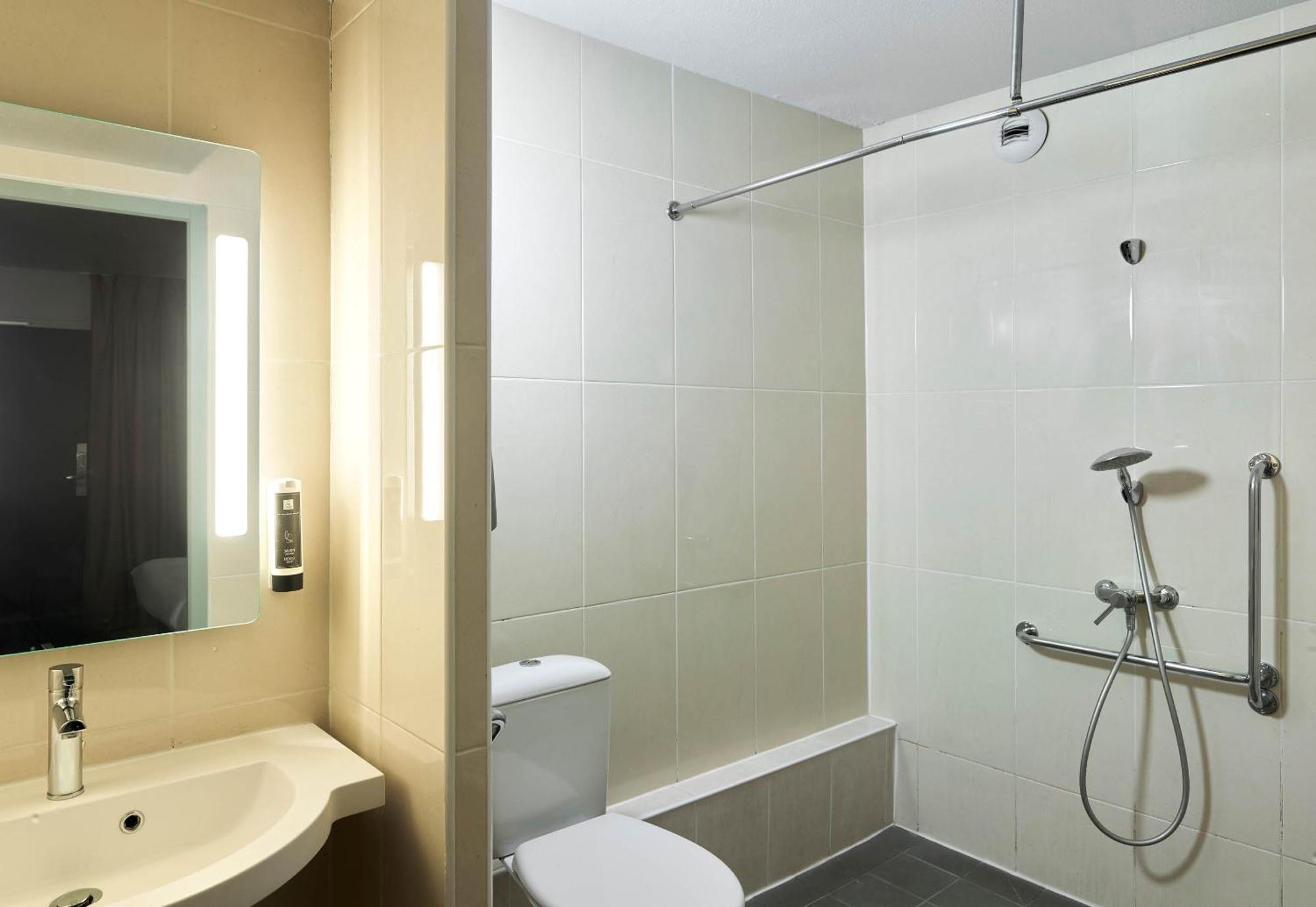 B&B Hotel Brétigny-sur-Orge المظهر الخارجي الصورة